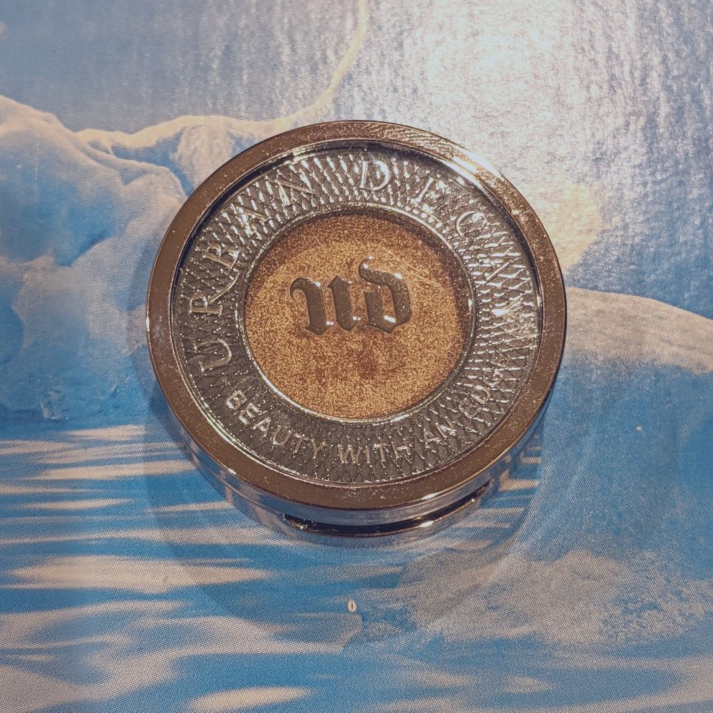 Urban Decay Eyeshadow - Half Baked